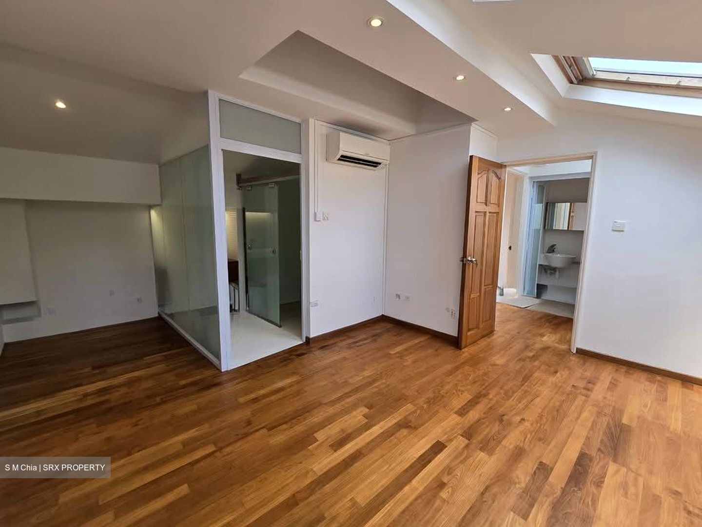 Kim Yam Road (D9), Office #582133651